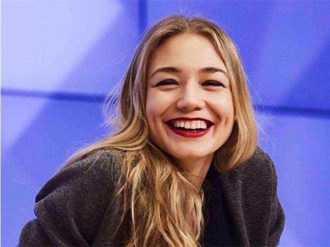 Оксана Акиньшина