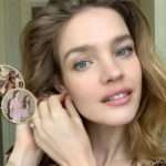 Наталя Водянова вийшла у світ з красунею-сестрою