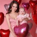 Дмитро Тарасов подарував Анастасії Костенко «мільйон червоних троянд»