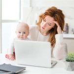 5 причин, чому мами бояться виходити на роботу після декрету