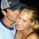 Мамина копія: Енріке Іглесіас поділився відео з підрослим сином