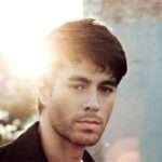 Енріке Іглесіас поділився милим кадром з підрослими донькою