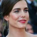 Весілля – бути! Шарлотта Казірагі з нареченим вибирають дизайн запрошень для гостей