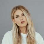 Рита Дакота пояснила причини «післяпологової депресії»