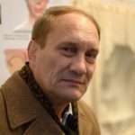 Відео: Євген Сидіхин проводить час з онукою