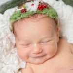 Чому дитина сміється уві сні