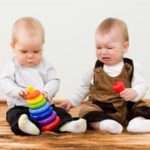 Порада дня: допоможіть змінитися дитині, яка відбирає іграшки в інших дітей