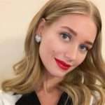 Не відрізнити: Христина Асмус показала фото з сестрою