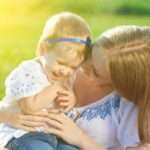 Урок доброти: у дитячому садку придумали зворушливий спосіб вітати дітей