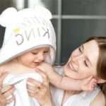 Інструкція: як зшити рушник з куточком для купання всього за один вечір