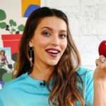 Фото на пляжі через 3 місяці після пологів: Регіна Тодоренко розповіла, як худне