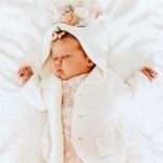 Невролог назвала причину неспокійного дитячого сну вночі