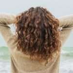 Жіночність і завзяття: Ірина Безрукова і Оксана Федорова зробили зачіски-близнюки