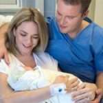 Ведуча Першого каналу Анастасія Трегубова показала відео з пологового будинку