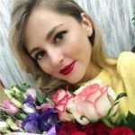 Знову наречена? Ганна Михайлівська опублікувала фото у весільній сукні