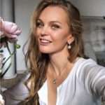 Олена Кулецька розповіла, як правильно спати, щоб залишатися гарною