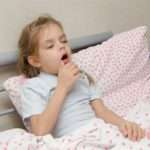 Що викликає вологий кашель у дитини?
