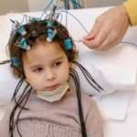 ЕЕГ головного мозку дитині: показання та розшифровка показників
