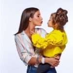 Один в один: донька Кеті Топурії зростає копією мами