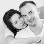 Загальний збір: чоловік Нюши показав фото з дітьми і всіма членами сімї