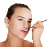 Лікування та причини солодкого присмаку в роті у жінок