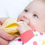 Коли можна давати банан немовля