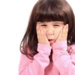 Болить зуб у дитини: причини і перша допомога