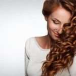 Трихолог розповів, як правильно сушити волосся, щоб зберегти їх здоровими