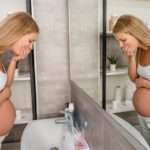 Чому болить шлунок при вагітності на ранніх і пізніх термінах