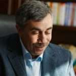 Доктор Комаровський порадив, як правильно відучити дитину від соски-пустушки