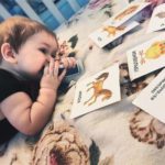 Порада дня: відучіть дитину тягнути до рота все підряд