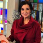 Дві лебедушки: неймовірно схудла Катерина Стриженова позує з 18-річною донькою