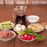 Літнє меню: краща окрошка з куркою на кефірі