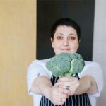 Ніжно і повітряно: рецепт ароматної курячого супу з галушками