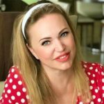 Алла Довлатова вперше показала обличчя 2-річної доньки