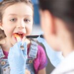 Причини розвитку та лікування ринофарингіту у дітей