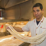 Домашня локшина для лагмана: як зробити легко і швидко