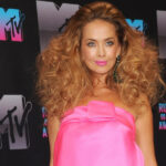 “могли не довезти”: батько жанни фріске поділився деталями її лікування