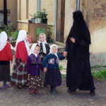 «сповідь колишньої послушниці»: як живуть в монастирі жінки з дітьми