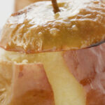 Як запекти яблука в мікрохвильовці-4 різних рецепта на швидку руку