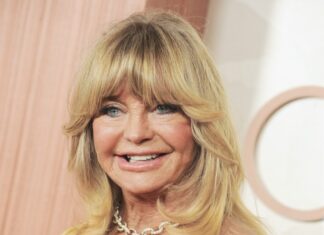 Внучка Голді Хоун Ріо дуже мило відреагувала на Серенаду свого батька, і шанувальники «безмовні’