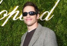 Стосунки Піта Девідсона: Хронологія гучних романів