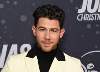 Velmi rodinná záležitost pro bratry Jonasovy: Dcera Nicka Jonase si na premiéře získá srdce