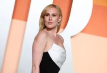 Румер Вілліс та її донька Люетта зберігають традиції свята екологічно.