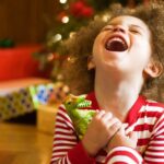 Jak nauczyć dziecko godnie odpowiadać na prezenty