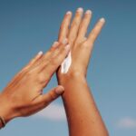 Nowe badanie wyjaśnia, w jaki sposób ekspozycja na słońce zwiększa ryzyko raka skóry