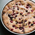 Bezglutenowe ciasto żurawinowe: przepis na sezonowe wypieki