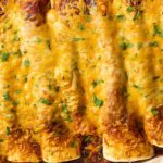 Затишні енчілади з чорної квасолі: улюблена страва на будні