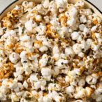 Фурикаке с попкорном: Умами-апгрейд для вашего кинопросмотра 🍿