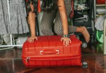 Подорожуйте Легше: Як Освоїти Подорожі Тільки з Ручною Кладдю